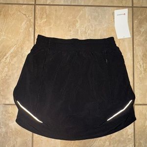 NWT Black Hotty Hot Skirt size 8